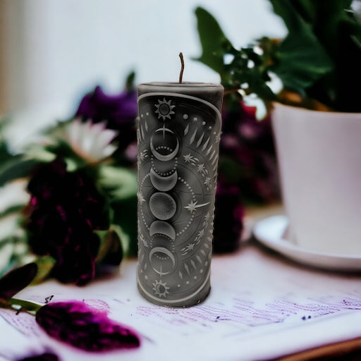 Phases of the Moon candle